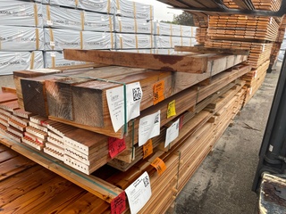 3x Douglas Balken Geschaafd, 140x140mm, lengte 400cm